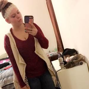 Meet your Posher, Brittany