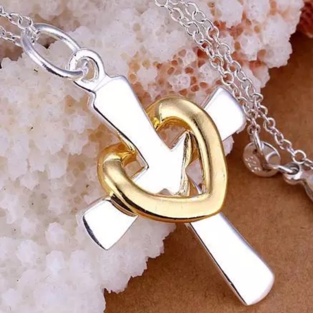 Silver charm cross heart necklace!