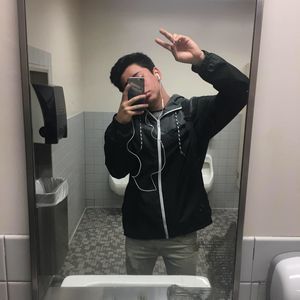 Meet your Posher, Ramiro