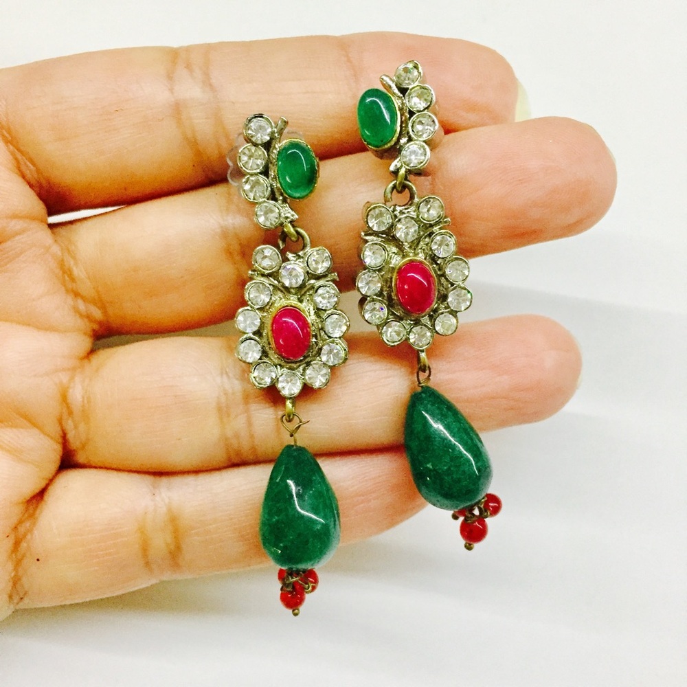Emerald And Ruby Stone Statement Necklace Set - image 2