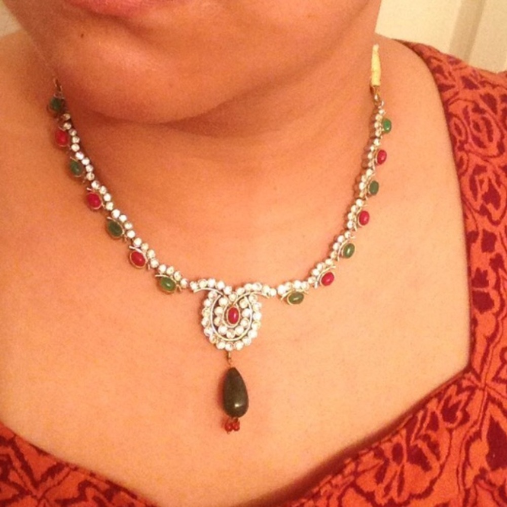 Emerald And Ruby Stone Statement Necklace Set - image 4