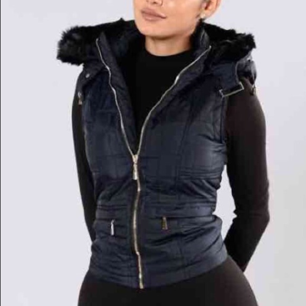 Hooded Vest Jacket (Fashion Nova) NEW