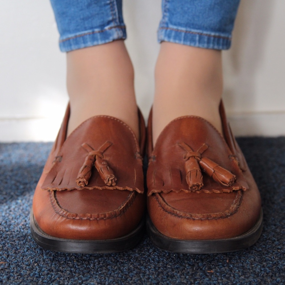 Vintage Brown leather loafers