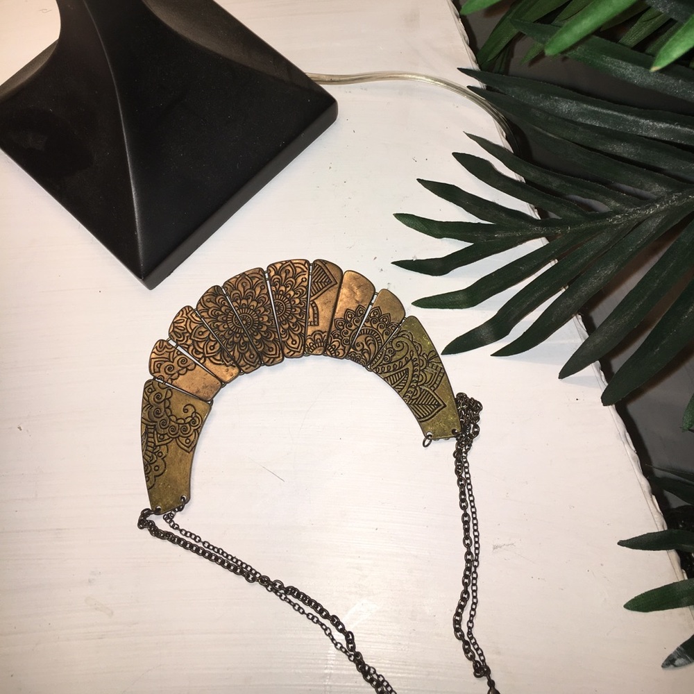 Very beautiful #tribaly #tribaprint  #necklace