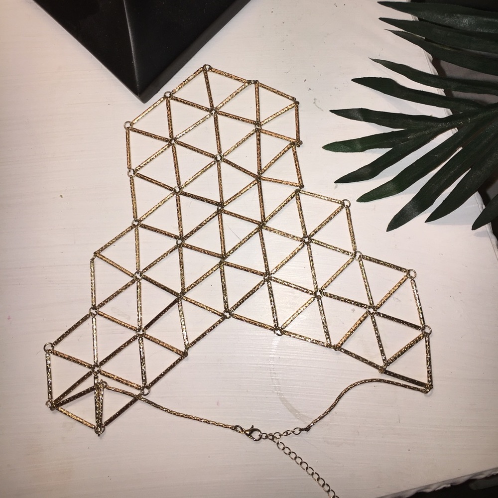 Very beautiful #tribaly #tribaprint  #necklace