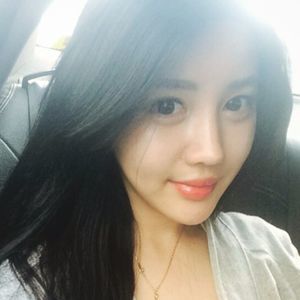 Meet your Posher, Carole