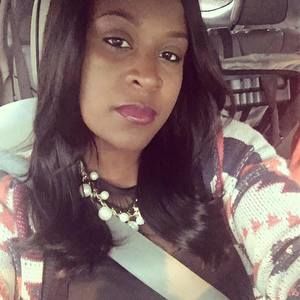 Meet your Posher, Lacei