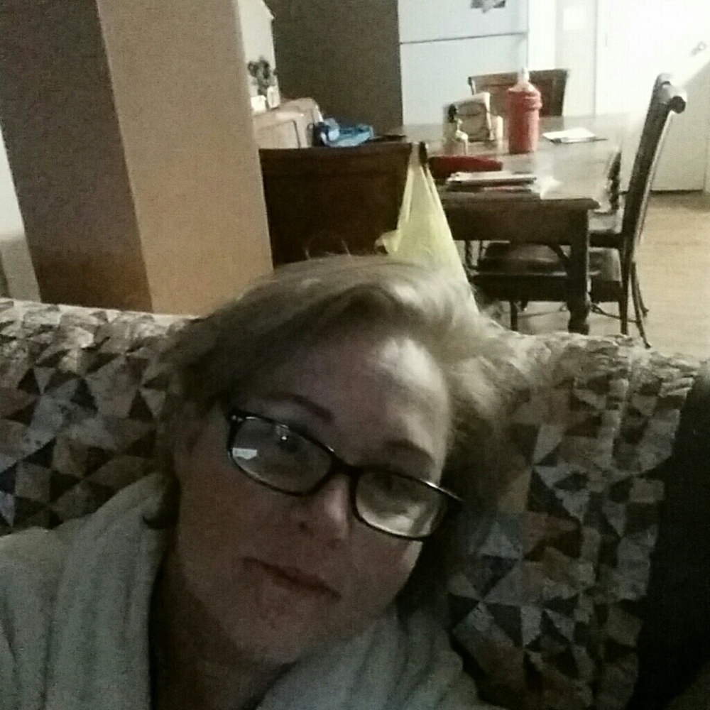 Meet your Posher, Brenda