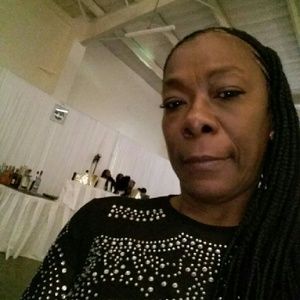 Meet your Posher, Virginia