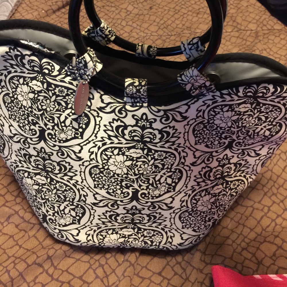 Fit and fresh insulated Handbag
