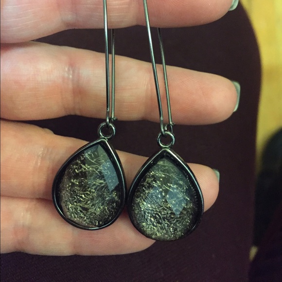 Drop earrings - Picture 2 of 2