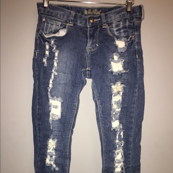 Jeans - RED RIVET Capri Distressed Denim Sz 1 Jeans - RED RIVET Capri Distressed Denim Sz 1