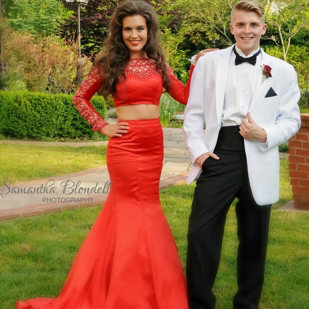 Red two piece Angela and Alison prom dress SIZE 0