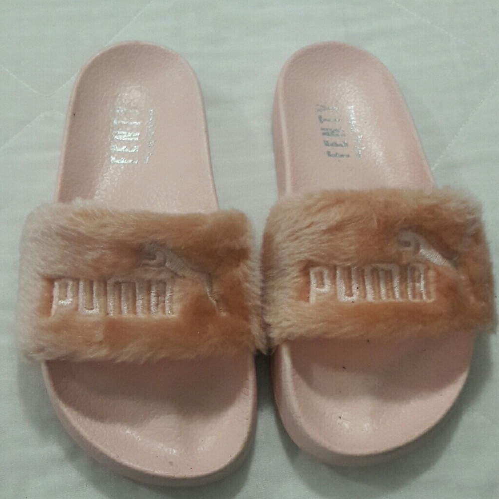 Rihanna fenty sandals