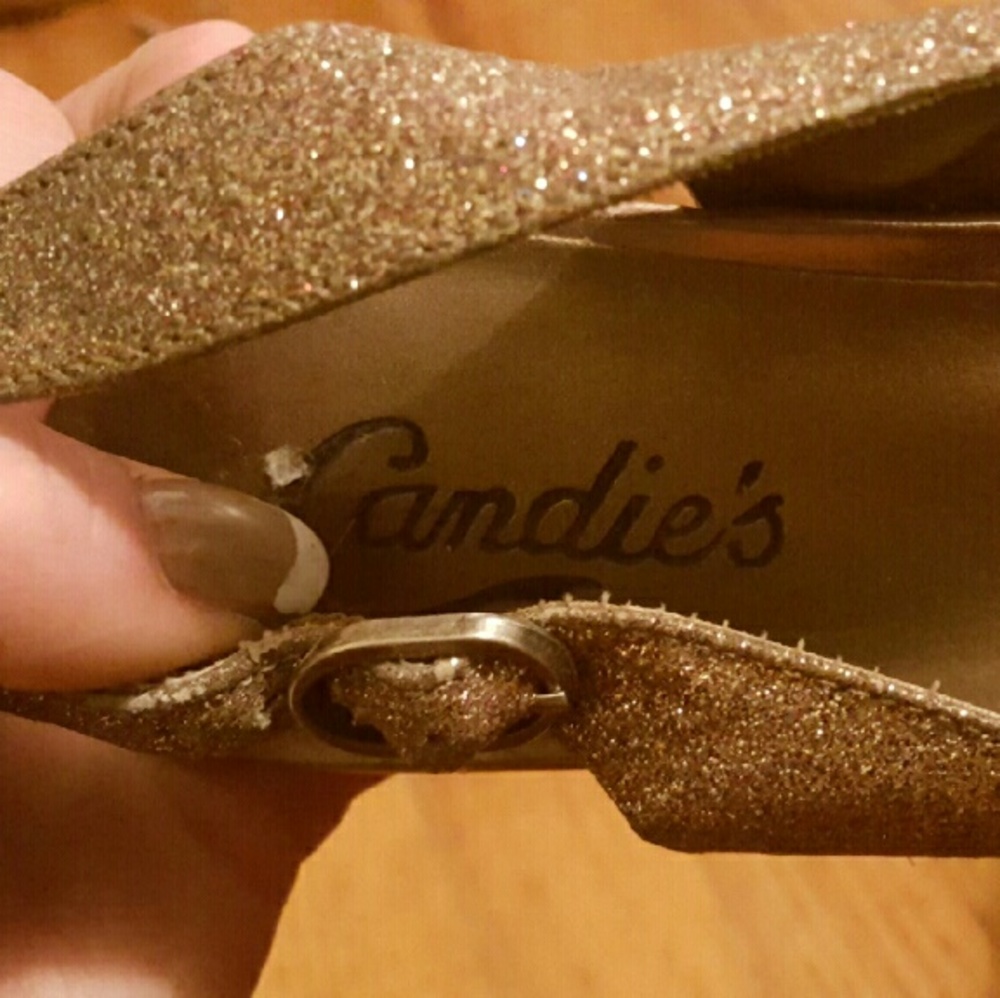 Shoes - Picture 3 of 3