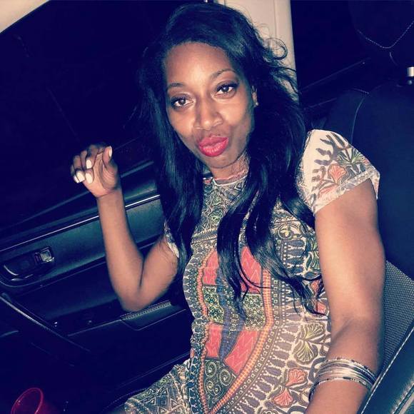 Meet your Posher, Ivory - Picture 1 of 1