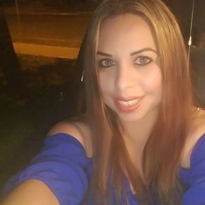 Meet your Posher, Perla