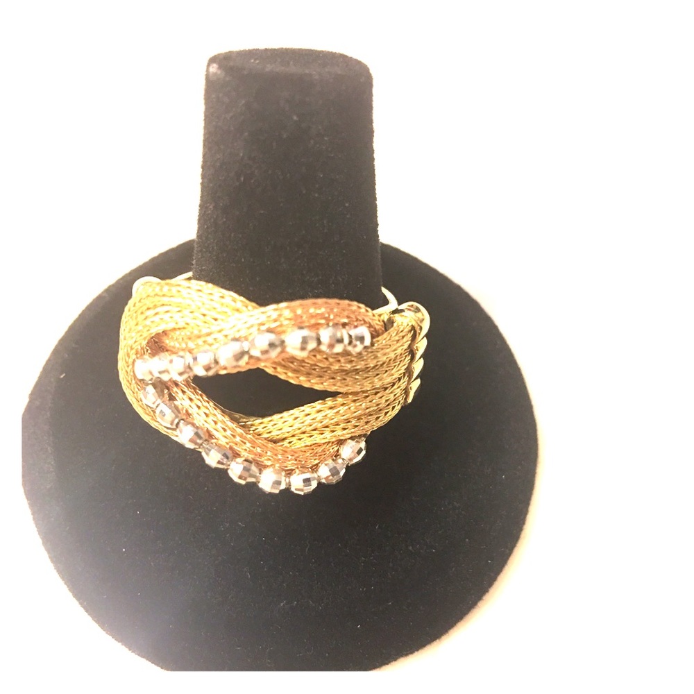Ring.