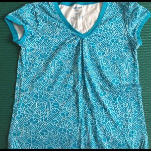 💙Old Navy Peace Tee💙