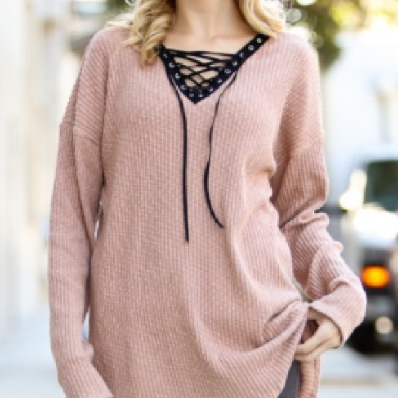 ❣️SALE-FIRM❣️ Lace Up Tie Knit Tunic Ribbed Top - Picture 3 of 3