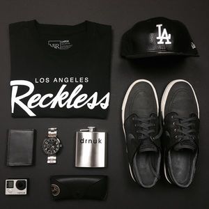 Young & Reckless Shirts - Young & Reckless Men's Large Los Angeles Tee Young & Reckless Shirts - Young & Reckless Men's Large Los Angeles Tee
