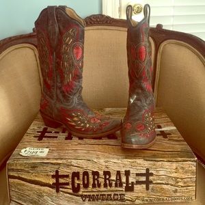 Corral Cowboy Boots Size 7 1/2 Great Condition