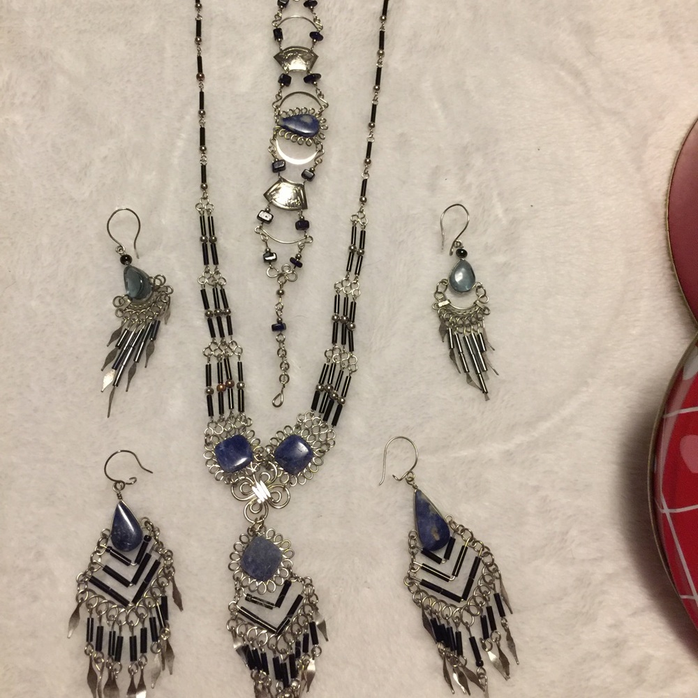 Cherokee Made Necklace, bracelet, 2pr earrings