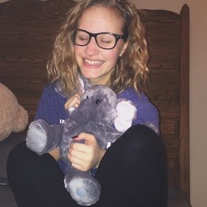 Meet your Posher, Hannah