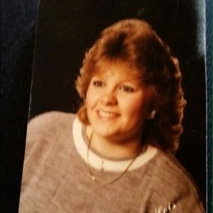 Meet your Posher, Lois