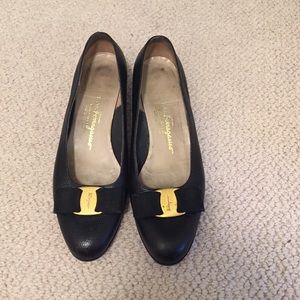 Authentic Ferragamo bow tie heels