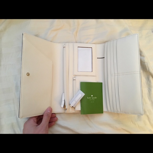 😍$100 OFF♠️Kate Spade♠️MikasPond Phoenix♠️trifold - Picture 3 of 3