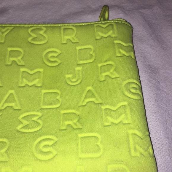 Marc Jacobs cosmetic case - Picture 8 of 9