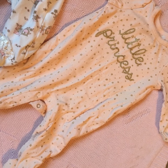 💕 - Picture 3 of 4