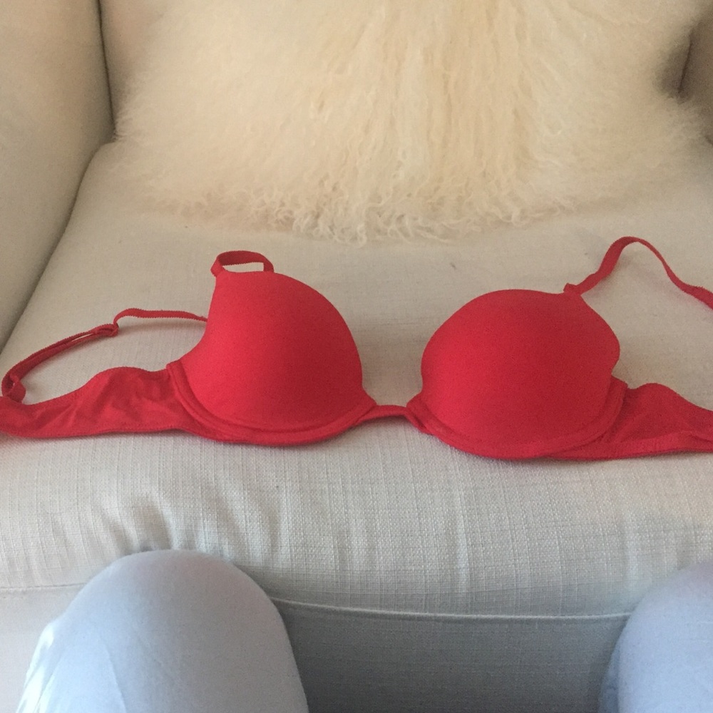 Victoria secrets bra