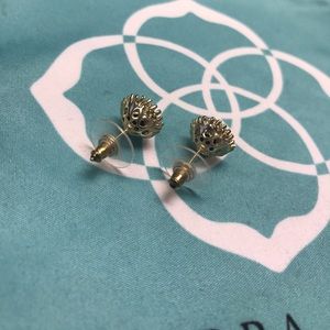 Kendra Scott Jewelry - Kendra Scott Carly Stud Earrings Kendra Scott Jewelry - Kendra Scott Carly Stud Earrings