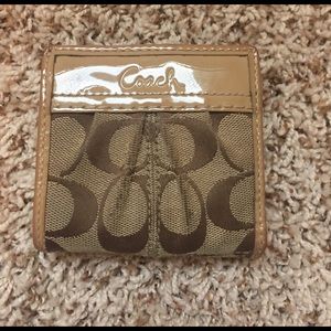 Coach tan wallet