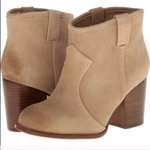Splendid Lakota Bootie Ankle Suede Nut Block Heel