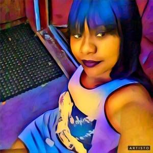 Meet your Posher, Janay