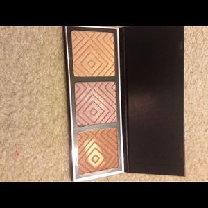 Makeupgeek x Kathleen lights palette LE