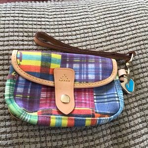 Dooney & Bourke Wristlet purse