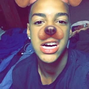 Meet your Posher, Devin