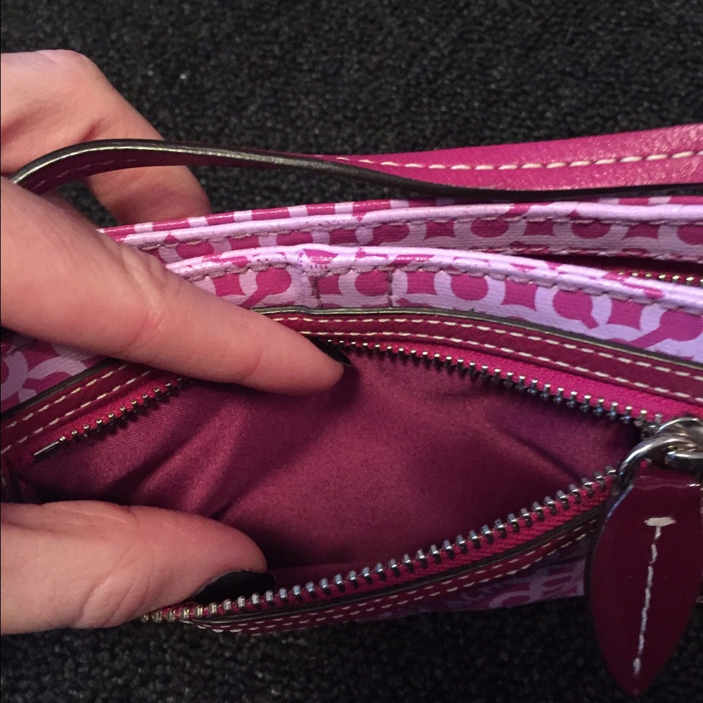 Small Pink Coach Purse - Picture 5 of 5