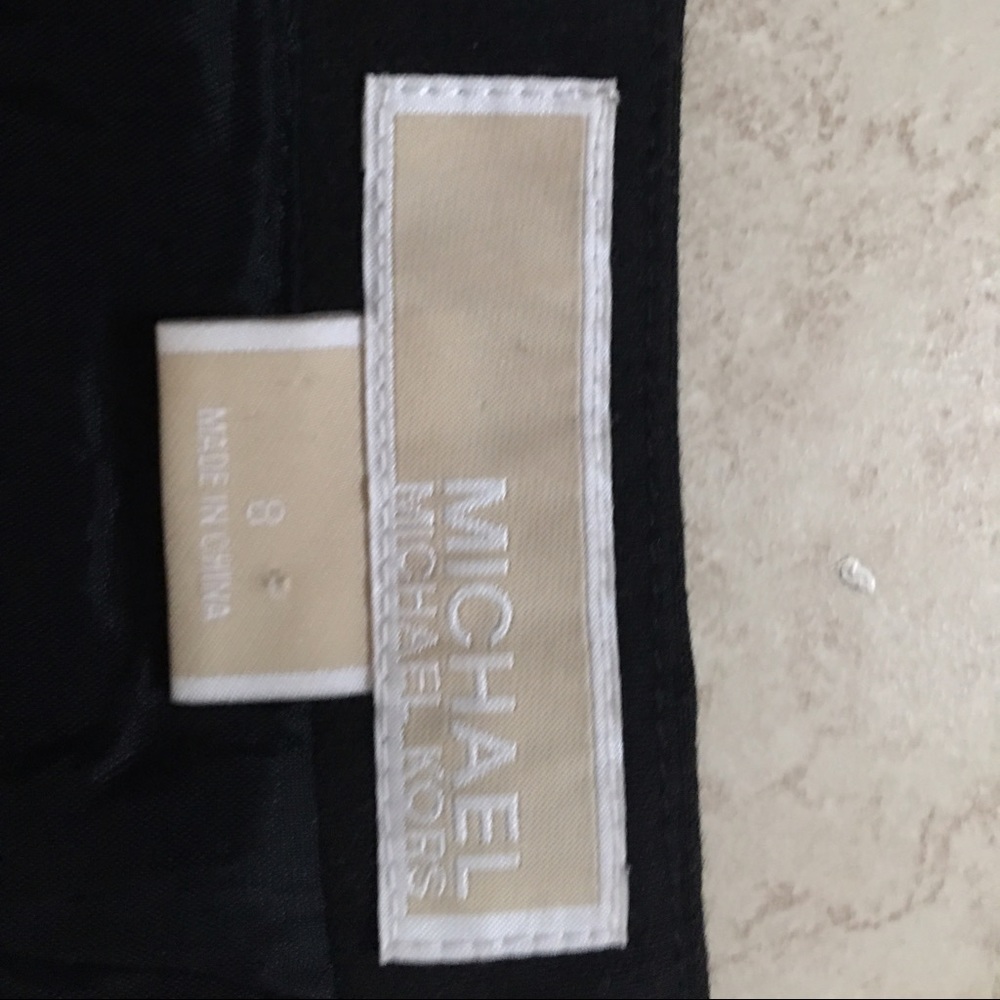 100% Authentic Michael Kors Black Pencil Skirt - Picture 3 of 4
