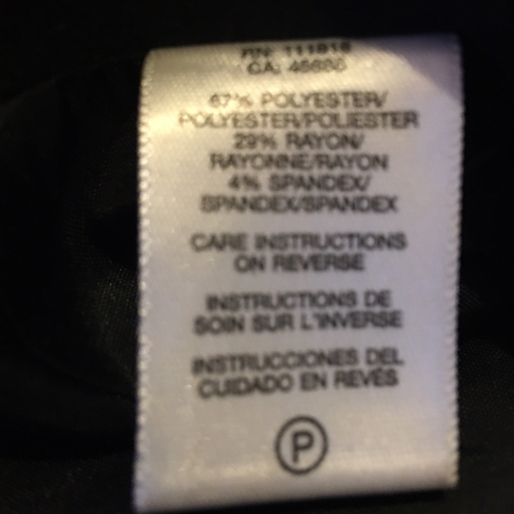 100% Authentic Michael Kors Black Pencil Skirt - Picture 4 of 4