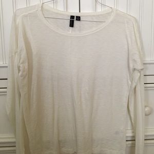 Never worn! Basic long sleeve white tee