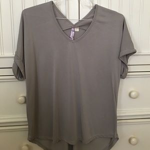 NEVER WORN! Grey loose fit moda dress tee