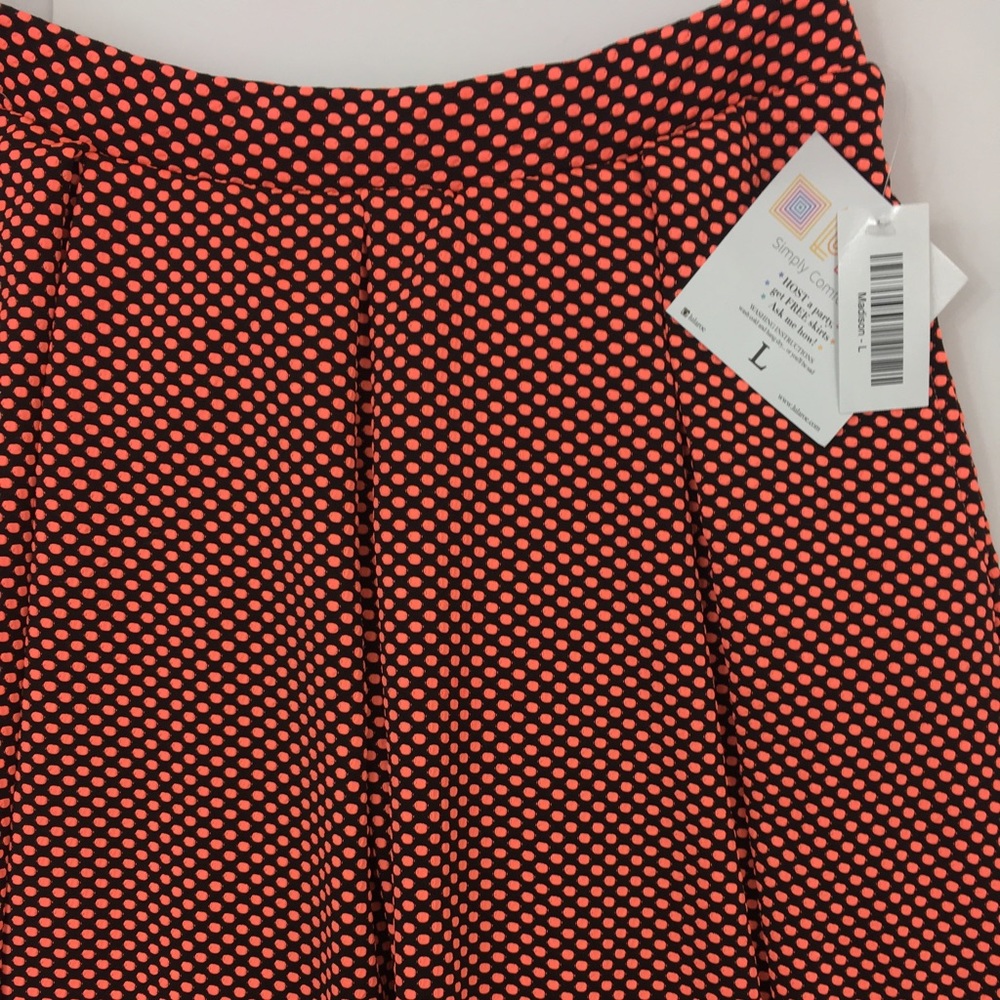 NWT Madison Skirt L
