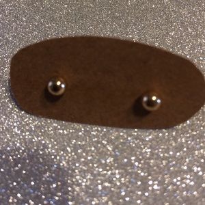 Simple ball earrings.