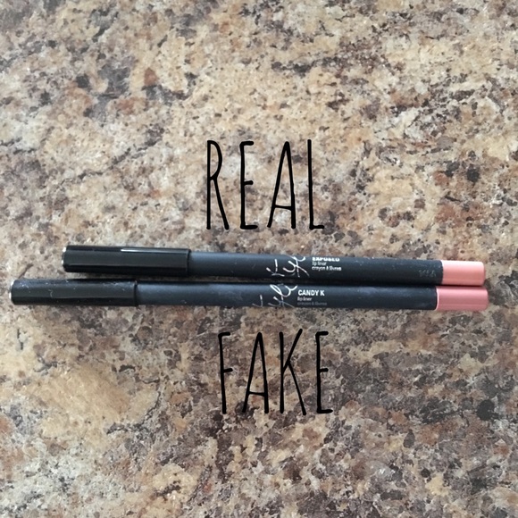 How to spot a FAKE! ❤ - Picture 4 of 4