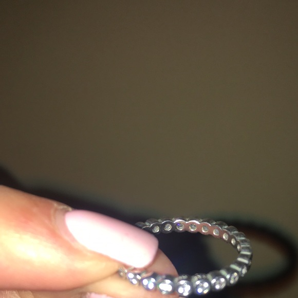 Pandora Alluring Brilliant Stackable ring - Picture 3 of 3